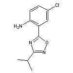 4-chloro-2-[3-(propan-2-yl)-1,2,4-oxadiazol-5-yl]aniline