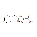 Methyl 3-[(Tetrahydro-2H-pyran-4-yl)methyl]-1,2,4-oxadiazole-5-carboxylate