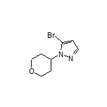 5-Bromo-1-(tetrahydro-2H-pyran-4-yl)-1H-pyrazole