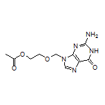 2-[(2-Amino-6-oxo-1H-purin-9(6H)-yl)methoxy]ethyl Acetate