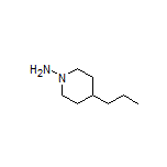 4-Propylpiperidin-1-amine