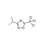 3-Isopropyl-5-(trichloromethyl)-1,2,4-oxadiazole