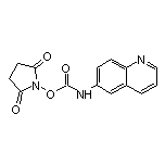 2,5-Dioxo-1-pyrrolidinyl 6-Quinolylcarbamate